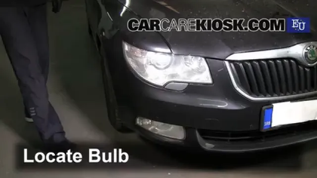 2012 Skoda Superb TDI 4X4 2.0L 4 Cyl. Turbo Diesel Éclairage Feux de stationnement